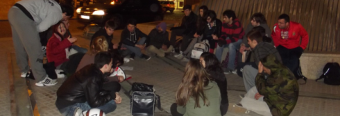Assemblea a la Plaça d'Espanya d'Alcoi fa dues setmanes on es va decidir crear la coordinadora d'estudiants.